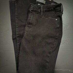 Judy Blue Gracie-James Slim Fit Jeans